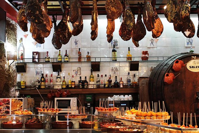 Night Tapas Walking Tour in Barcelona Old Town & Flamenco Show With Small Group - Overview of the Tour