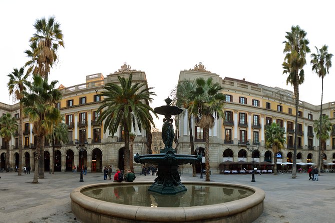 Night Tapas Walking Tour in Barcelona Old Town & Flamenco Show With Small Group - Cancellation Policy