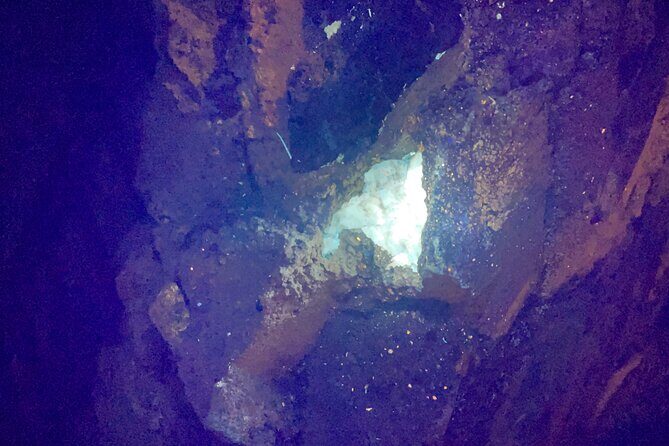 Night time fluorescent Rockhounding Tour - Introduction