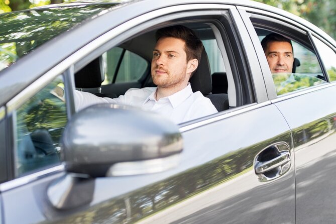 Night-Time Private Transfer Service From or to Medellín Airport - Good To Know