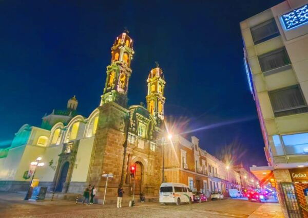 Night Tour in Puebla With Food and Drink - Frequently Asked Questions