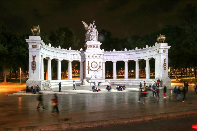 Night Tour of Mexico City Panoramic Ride on a Double-Decker Bus - Turibus App