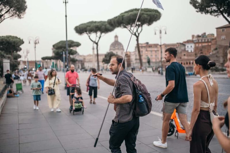 Night tour of Rome - 2.5 hrs walking under the Roman sky - FAQ