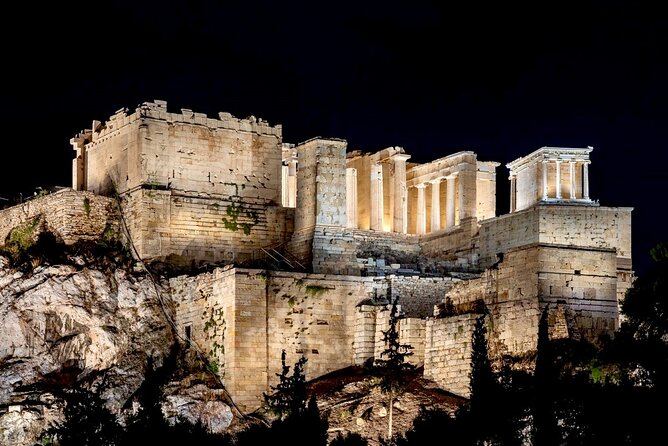 Night Tour of the City of Athens With Guide in English - Meeting and Pickup
