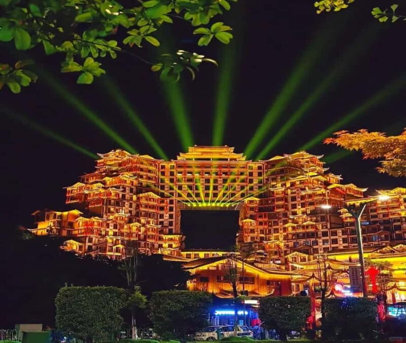 Night Tour to Tianmen Mountain :Skywalk & City Lights - Authentic Insights from Reviews