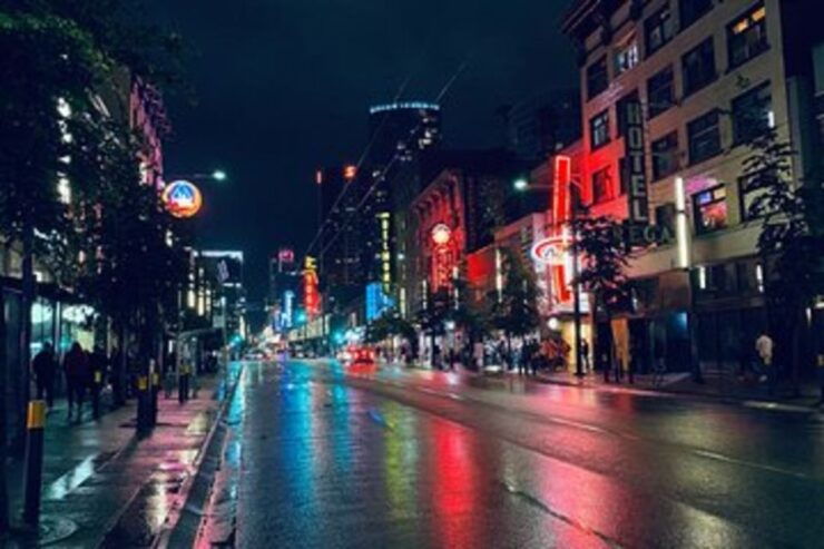 Night Vancouver (Music,Bars,Clubs & Casino) - Vibrant Music Scene