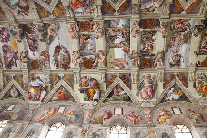 Night Vatican Museums Tour Including Sistine Chapel - Common Questions