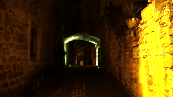 Night Visit: Grillon 1789 - Insights Into Grillons Architecture