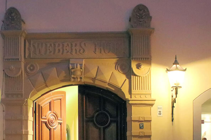Night Watchman Bremme Tour in Leipzig - Leipzig after dark, with Bremme and a lantern