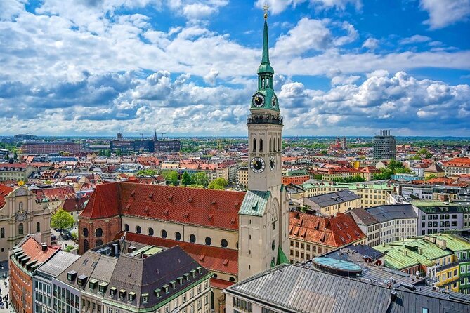 Night Watchman Tour Munich - Authentic and Exciting - Meeting Point and Start Time