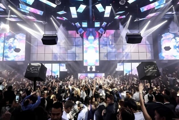Nightclub party bus experience in Las Vegas - A club crawl that makes the bus part of the night