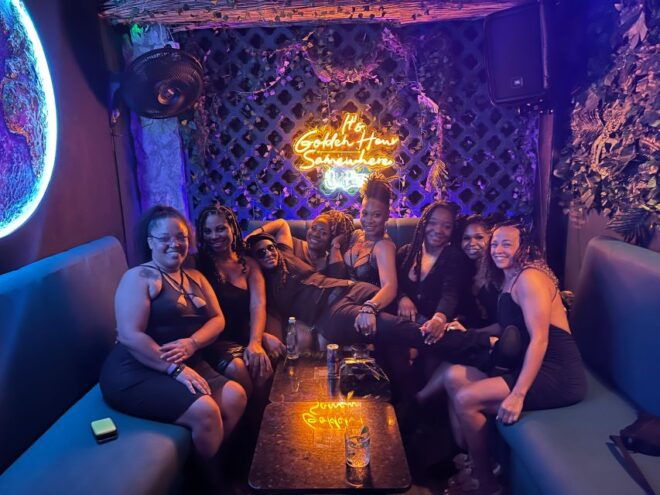 Nightlife Pub Crawl in Cartagena - Entertainment and Dancing