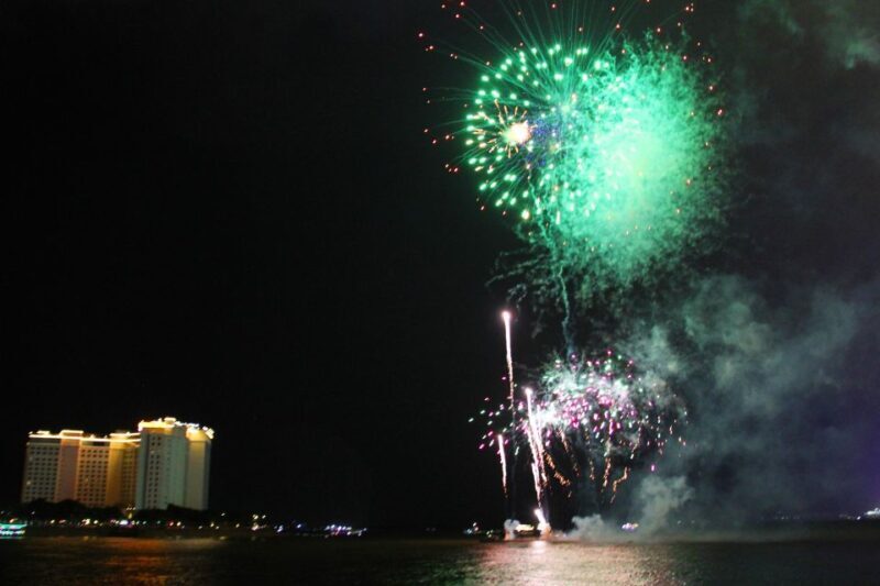 Nightlife three hours food tours - FAQs