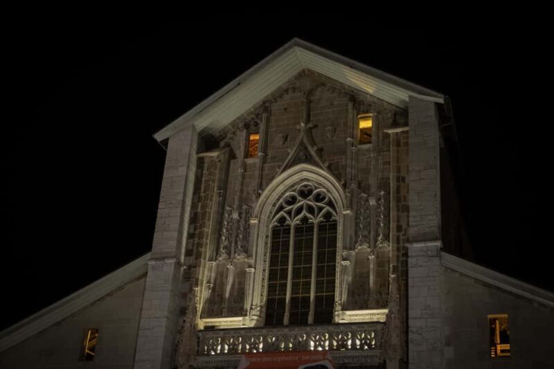 Nighttime guided tour of Chambéry City of the Dukes of Savoy - Good To Know