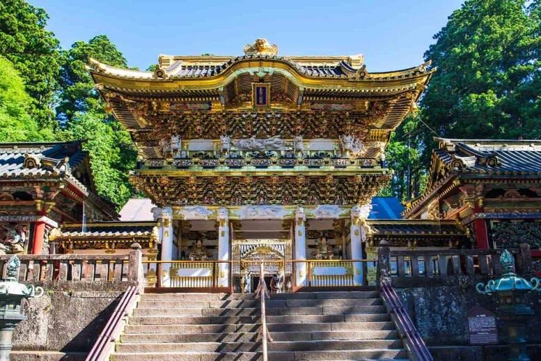 Nikko Day Trip: World Heritage Toshogu Shrine, Kegon Falls & Lake Chuzenji (Including Japanese-Style Lunch) Departing from Tokyo - Kegon Falls: a 97-meter cascade