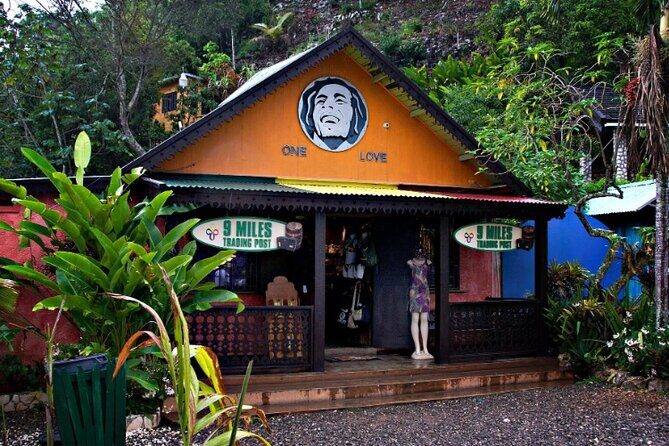 NineMile Tour: Journey to Bob Marleys Birthplace & Resting Place - Good To Know