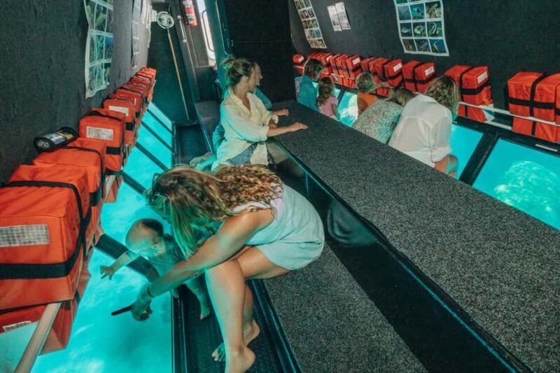 Ningaloo: Snorkelling & Coral Viewing Semi Submersible Tour - Exploring the Tour Itinerary