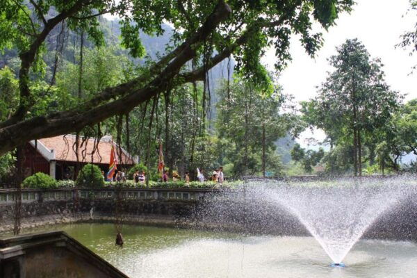 Ninh Binh 1 Day: Hoa Lu and Boating Trang an Ecotourism - Directions