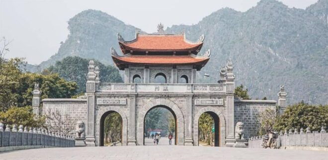 Ninh Binh: 1-Day Relax Trip Hoa Lu - Trang An - Mua Cave - Discovering Trang An