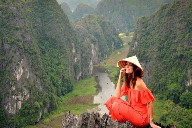 Ninh Binh 1 Day Tour UNESCO World Heritage: BAI DINH PAGODA - TRANG an -Mua CAVE - Mua Cave