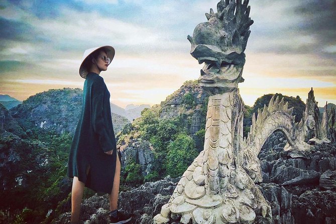 Ninh Binh 1 Day Trip With Mua Cave and Dragon Mountain Hiking - Overview of Ninh Binh 1 Day Trip