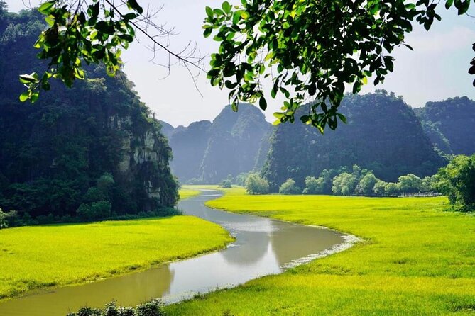 Ninh Binh 1 Day Trip With Mua Cave and Dragon Mountain Hiking - Important Information for Travelers