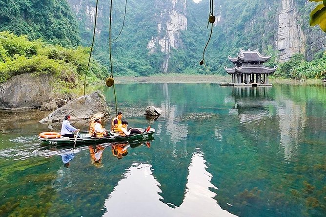 Ninh Binh 2 Day Trip: Trang An – Mua Cave – Tuyet Tinh Coc – Cuc Phuong Park - Itinerary Highlights