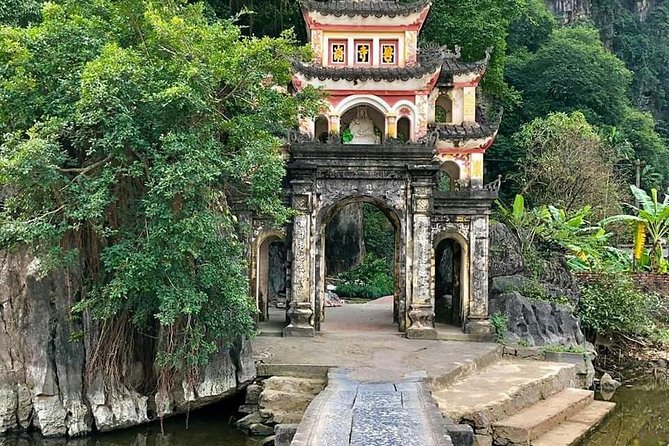 Ninh Binh 2 Days 1 Night in Homestay: Hoa Lu-Tam Coc- Bai Dinh-Trang an - Homestay Experience in Ninh Binh