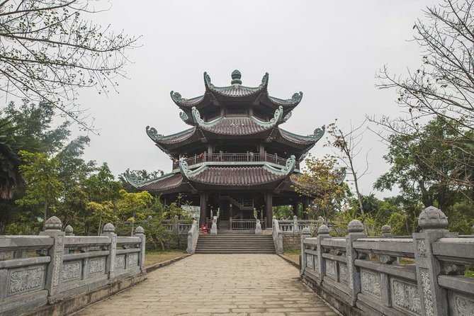 Ninh Binh 2 Days 1 Night in Homestay: Hoa Lu-Tam Coc- Bai Dinh-Trang an - Optional Extras and Additional Expenses