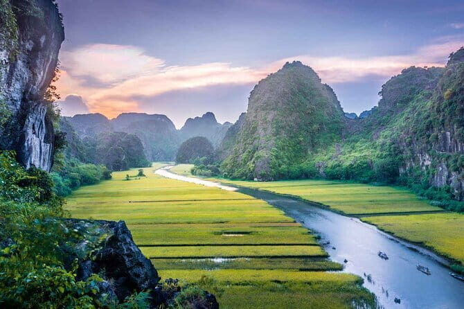 Ninh Binh 2 days 1night: Hoalu,Mua Cave, Tamcoc,Bai Dinh,Trang An - Ninh Binh 2 Days 1 Night Tour Review: An Authentic Journey Through Vietnams Scenic Heart