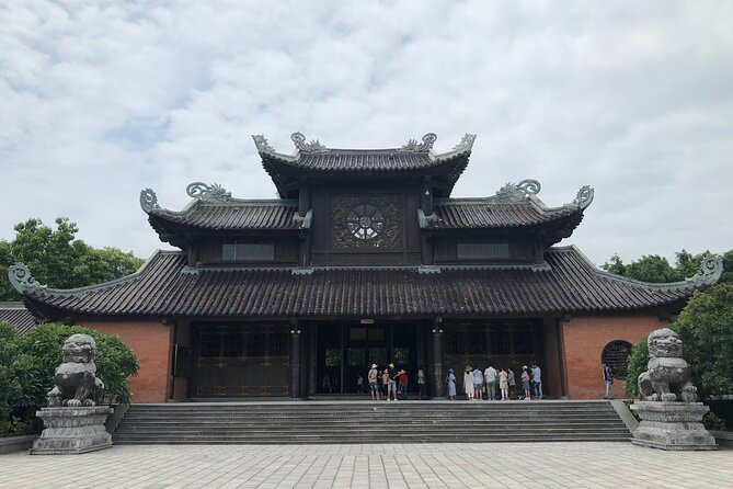 Ninh Binh 2Days/1Night With Boat Trip & Cuc Phuong National Park - Day 1: Arrival and Exploring Ninh Binh