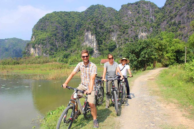 Ninh Binh and Hoa Lu Acient Citadel With Optional Biking - The Sum Up