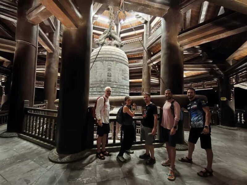 Ninh Binh: Bai Dinh Pagoda Night Tour with Dinner - What Makes This Tour Stand Out