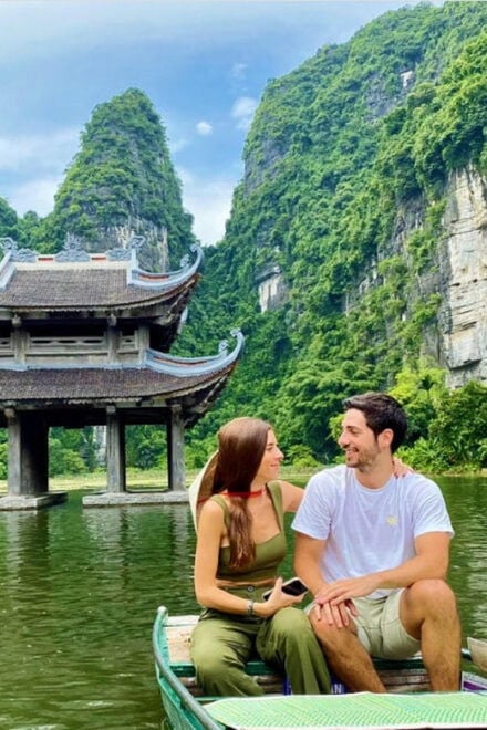 Ninh Binh: Bai Dinh Temple - Trang An Boat Tour - Mua Cave - Bai Dinh Temple Experience