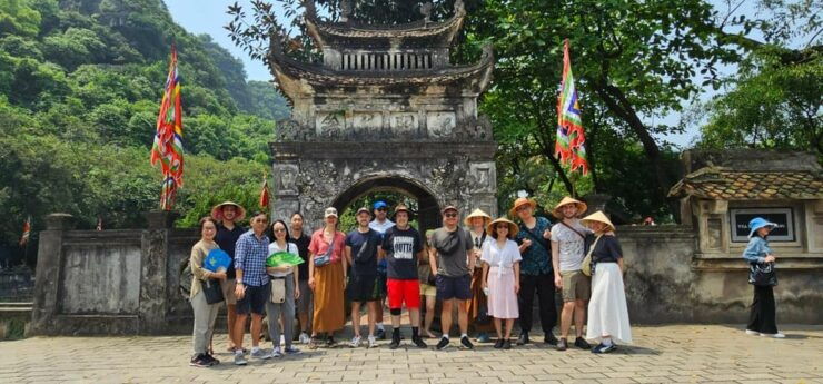Ninh Binh Daily Tour (Hoa Lu-Trang An-Mua Cave-Cycling) - Activities and Experiences