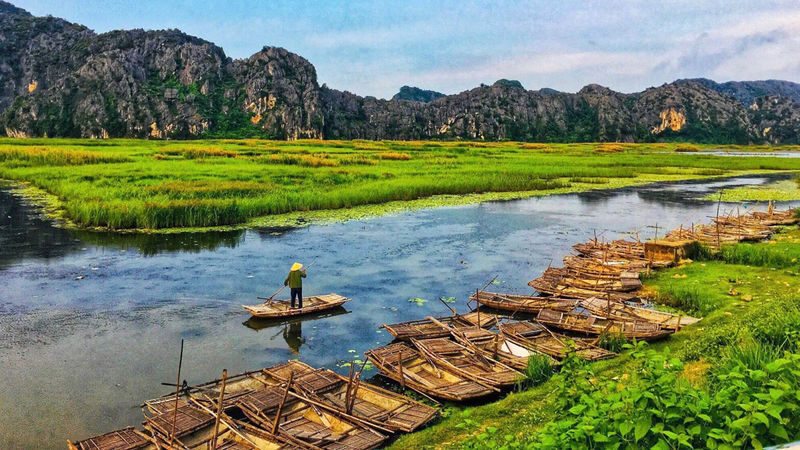 Ninh Binh Day Tour: Bai Dinh Pagoda & Van Long Nature Reserve - The schedule, weather, and what to bring