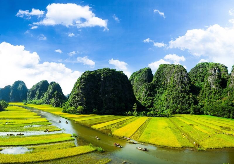 Ninh Binh Day Tour from Ha Noi - Lunch, with several menu choices