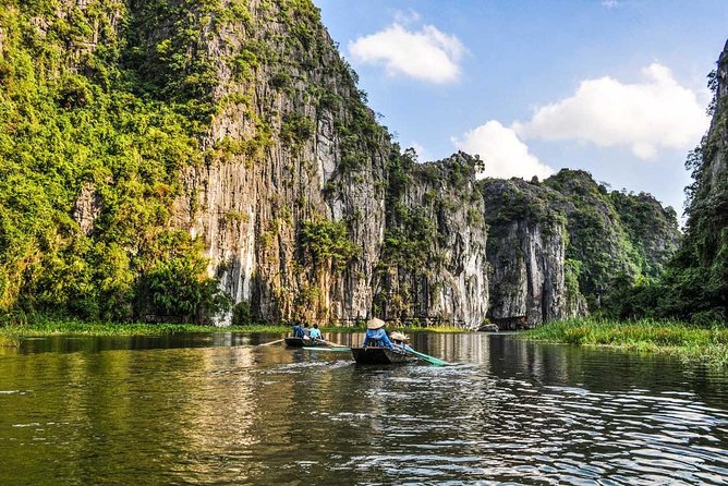 Ninh Binh Day Tour Hoa Lu, Tam Coc, Mua Cave: Boat, Bike, Buffet - Pickup and Transportation