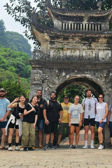 Ninh Binh Day Trip: Hoa Lu, Tam Coc & Mua Cave - Boat Ride at Tam Coc