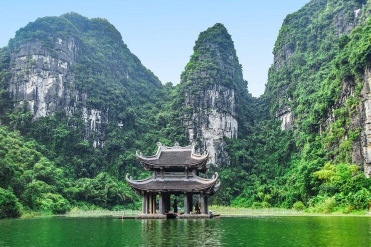 Ninh Binh Day Trip: Hoa Lu - Trang An - Mua Cave - Good To Know