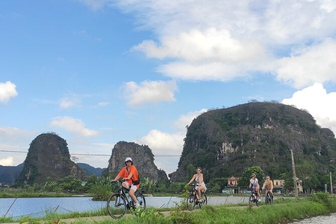 Ninh Binh Day Trip Small Group Tour For Sightseeing By Bike Boat - Directions