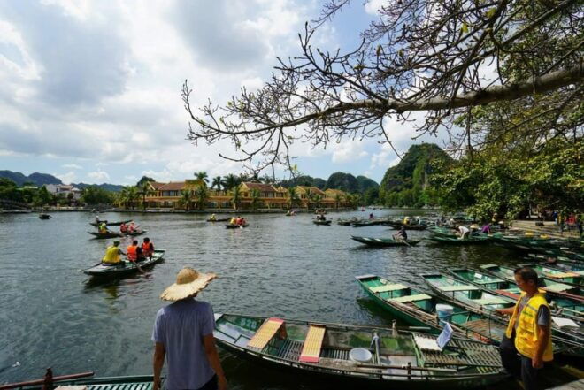 Ninh Binh Day Trip With Tam Coc, Hoa Lu, and Mua Cave - Transportation and Logistics