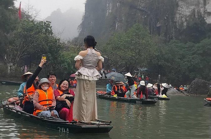 Ninh Binh Full Day Group Tour - Scenic Boat Ride at Tam Coc