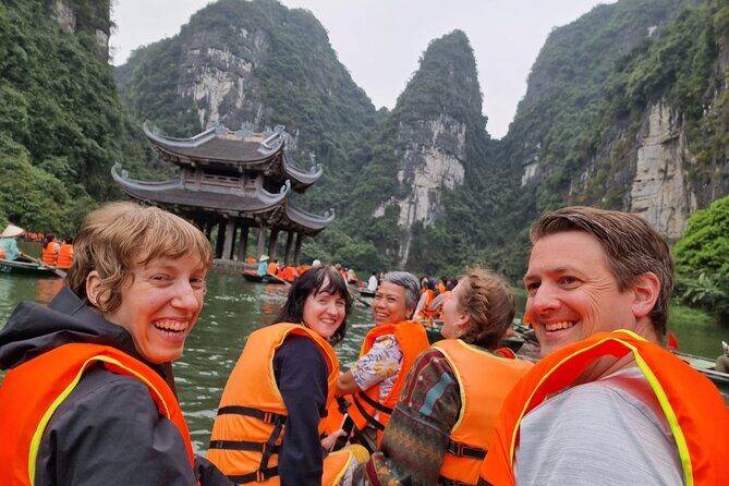 Ninh Binh Full Day to Hoa Lu, Tam Coc & Mua Cave Via Boat & Bike - Exploring the Itinerary: What You Can Expect