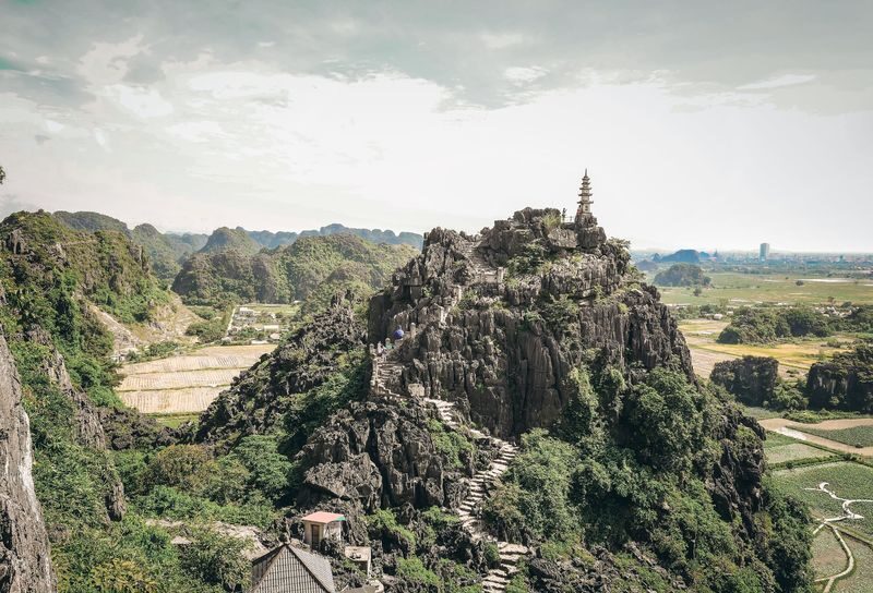 Ninh Binh Full-Day Tour: Bai Dinh Pagoda, Trang An & Mua Cave - Is the tour worth $47.19?
