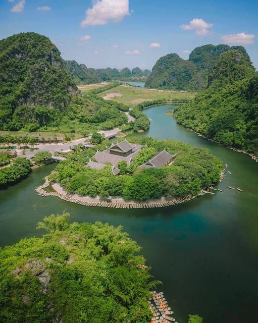 Ninh Binh Full-Day Trip: Bai Dinh, Trang An and Mua Caves - Adventure at Mua Cave