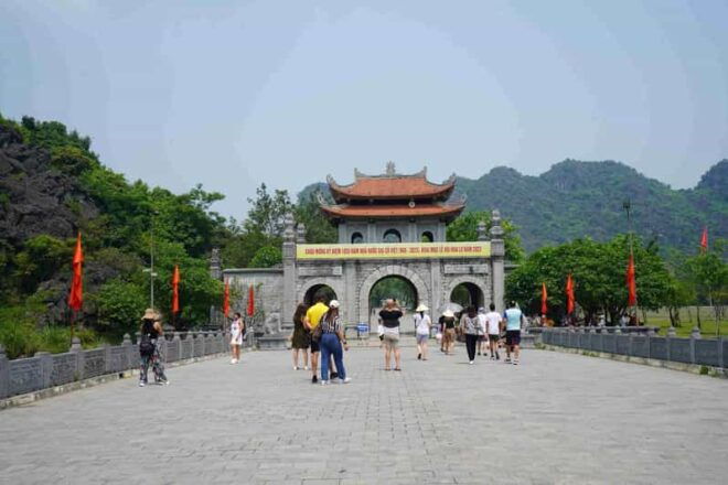 Ninh Binh Full Day Trip to Hoa Lu - Trang an - Mua Cave - Important Information