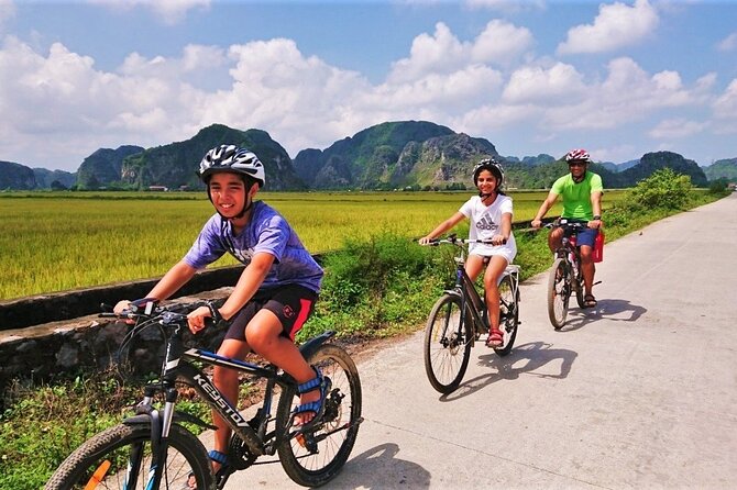 Ninh Binh Group Day Tour (Cycling,Tam Coc,Hoa Lu,Local Family) - Tour Highlights