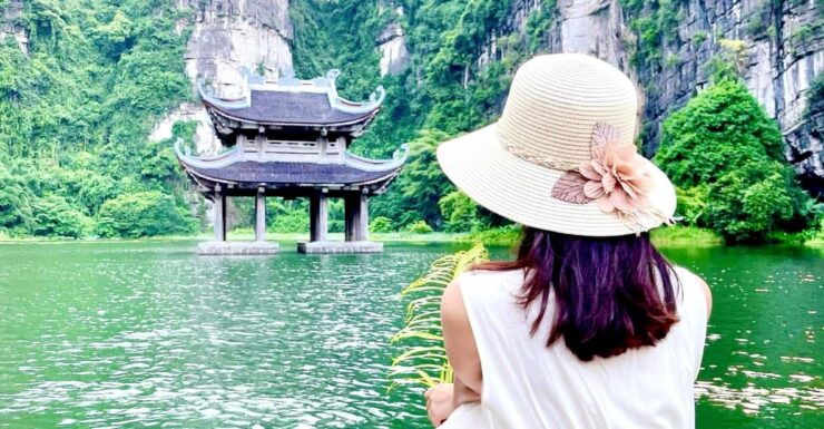 Ninh Binh Group Tour:Bai Dinh-Trang An-Mua Cave-Limousine - Itinerary Highlights