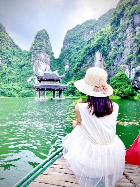 Ninh Binh Group Tour:Bai Dinh-Trang An-Mua Cave-Limousine - Transportation and Amenities